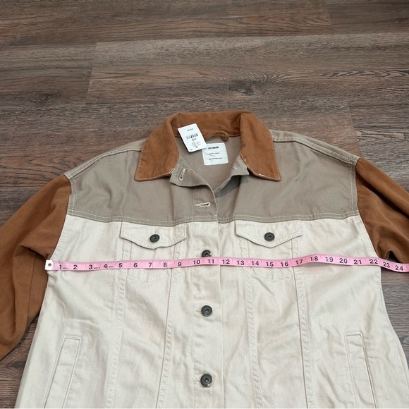 NWT Cotton On Cream and Brown Oversized Lightweight Jean Jacket XS/SMALL - Picture 8 of 9